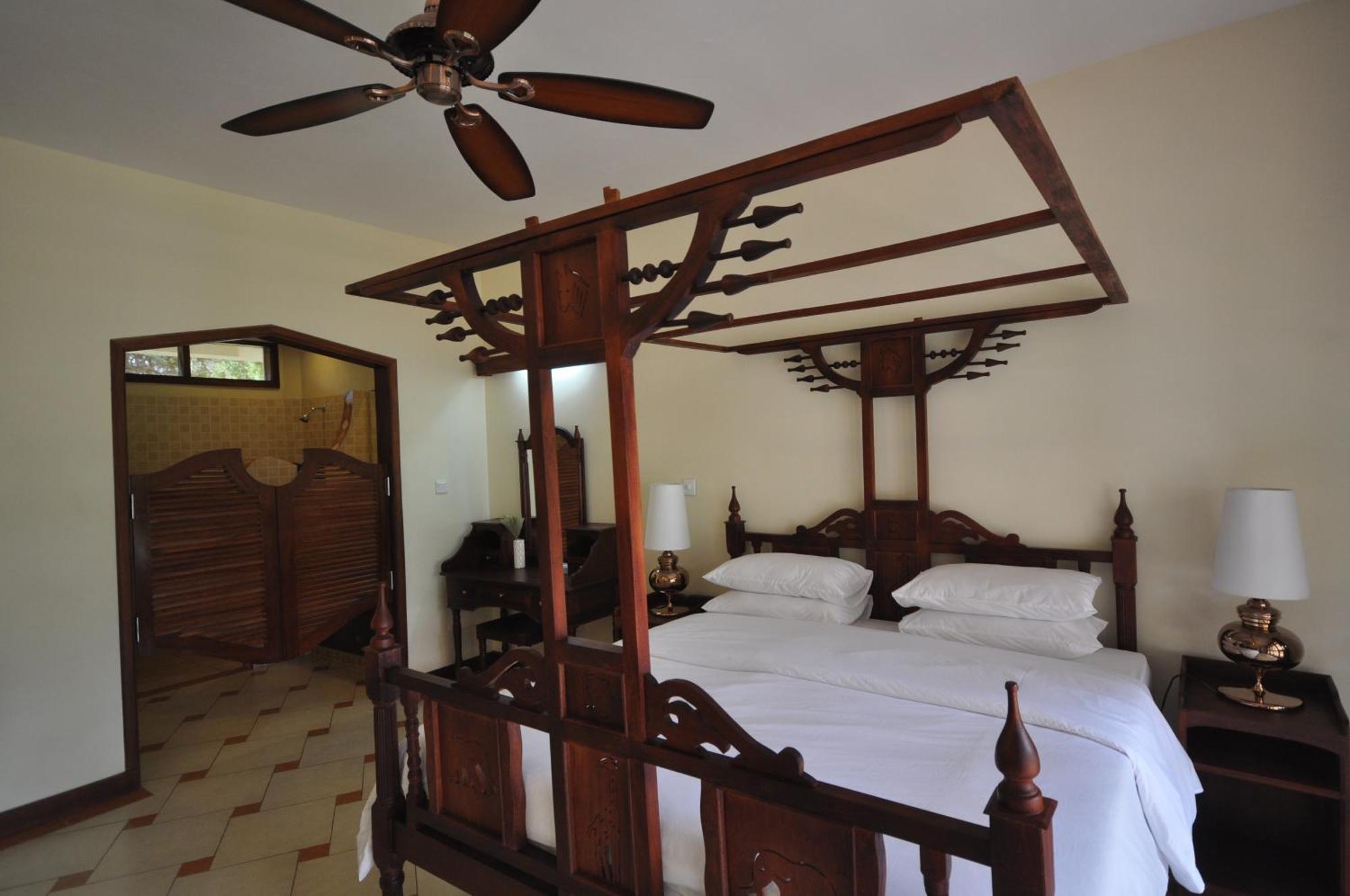 Hunters Lodge Twaandu Экстерьер фото